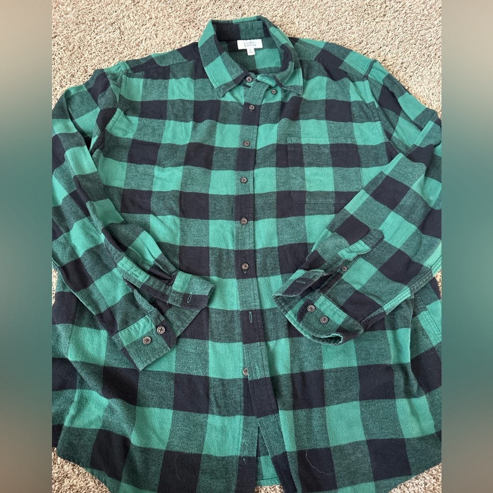Croft & Barrow Men's Long Sleeve Button-Up Flannel Shirt. XL